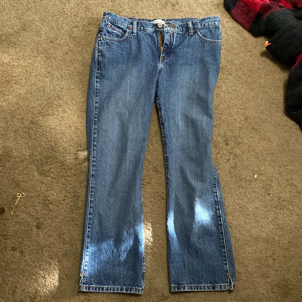 New wrangler jeans. Cowgirl cut